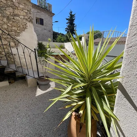 - Au Coeur Du Village * Sainte Anastasie (Gard)