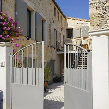- Au Coeur Du Village Villa