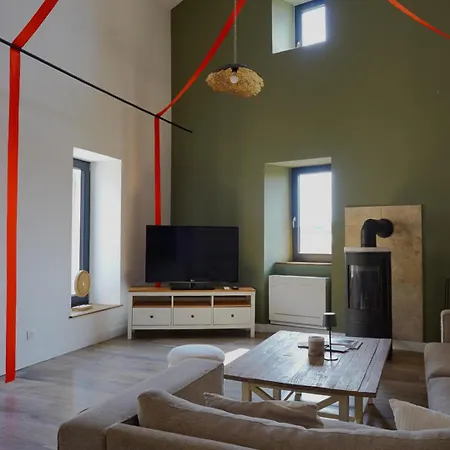- Au Coeur Du Village Villa *